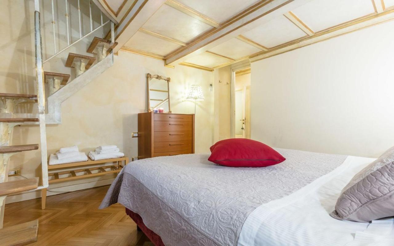 Di Medici Loft 8 *